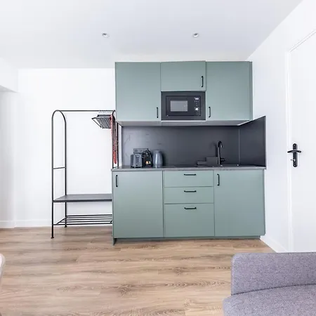 Chic 4-star Only 10 Minutes From Le Marais * 巴黎