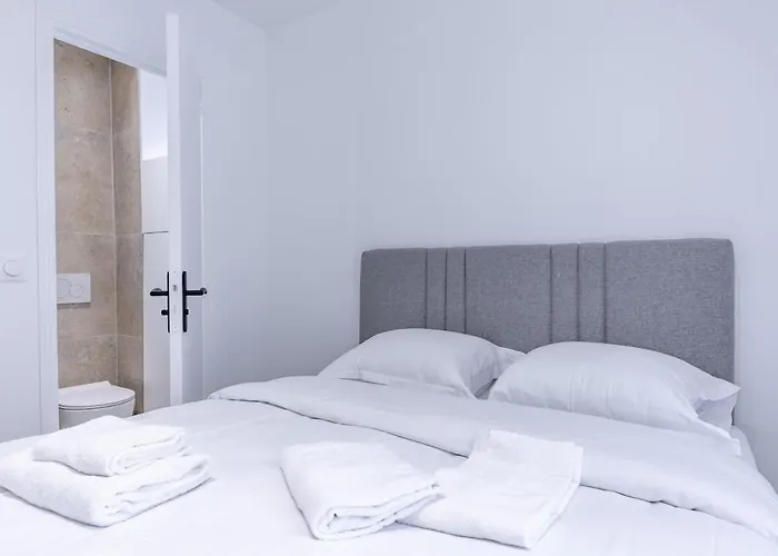 شقة Chic 4-star Only 10 Minutes From Le Marais باريس