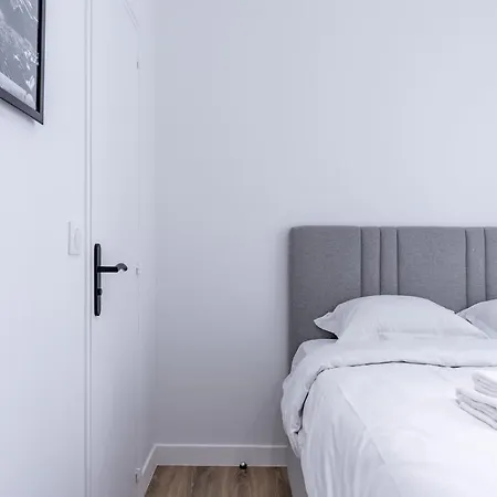 Appartement Chic 4-star Only 10 Minutes From Le Marais